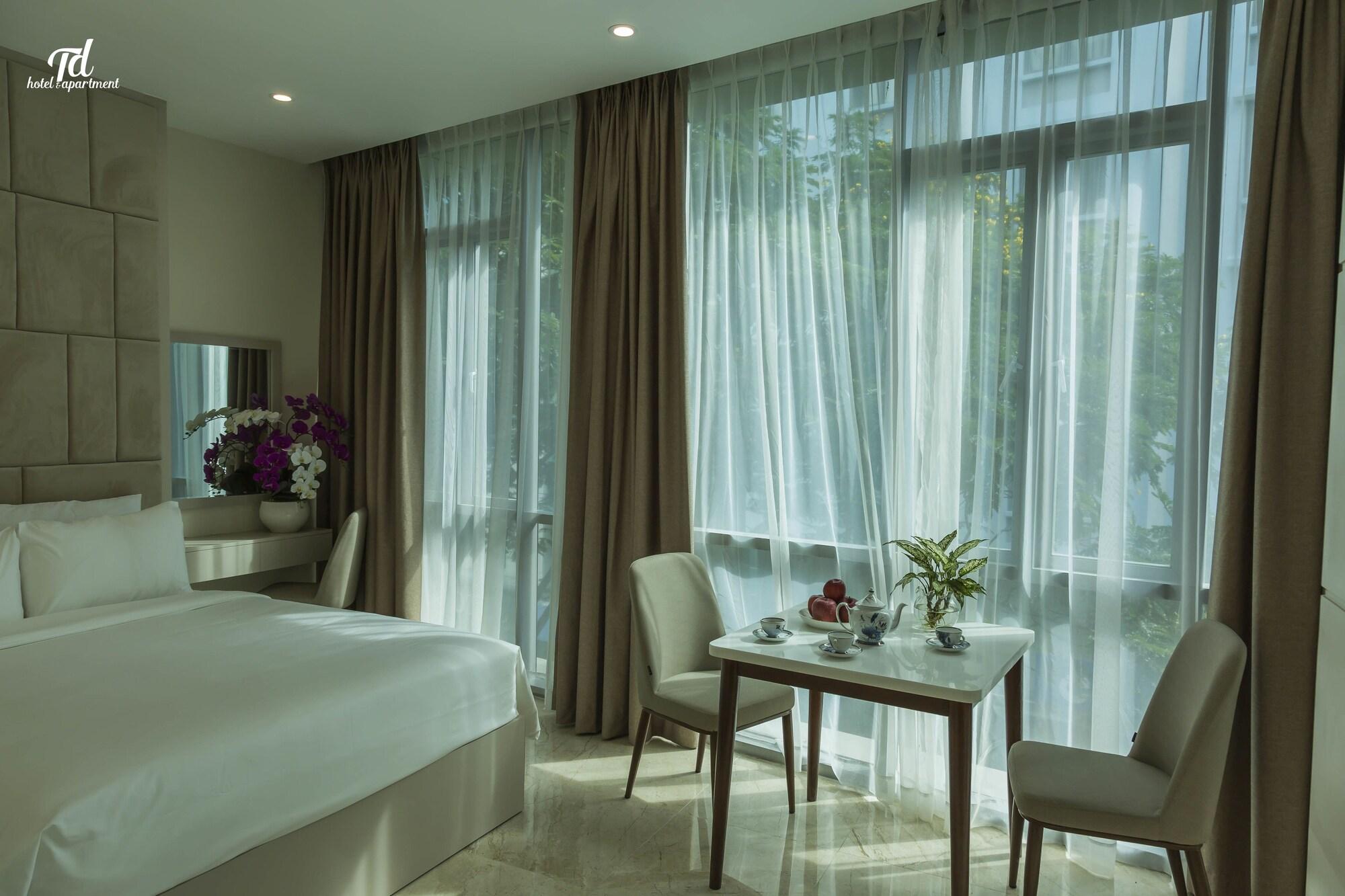 Td & Hotel 3*